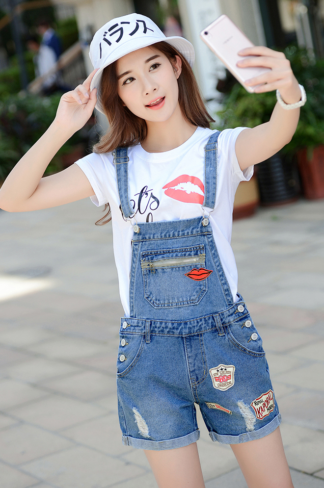 QUẦN YẾM JEAN SHORT 2 DÂY ĐÍNH LOGO